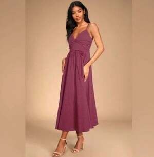 Lulus Cue the Cuteness Mauve Purple Textured Twist-Front Midi Dress Large